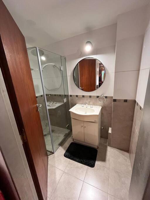 Apartamento Par De Estudios Comunicados. Tierra Fertil *